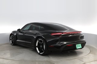 2021 Porsche Taycan — photo 10 of 38