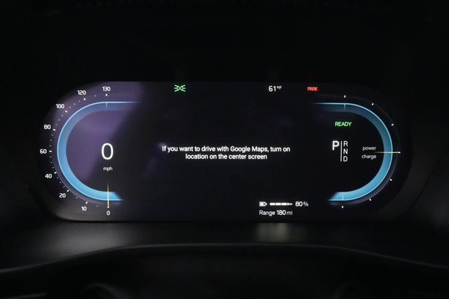 2023 Volvo XC40 Recharge — photo 24 of 25