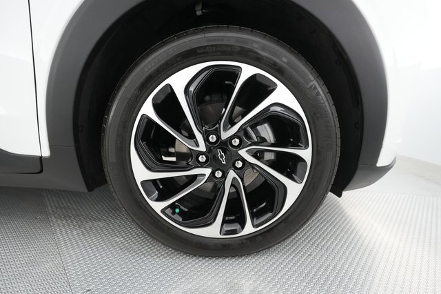 2023 Chevrolet Bolt EUV — photo 15 of 29