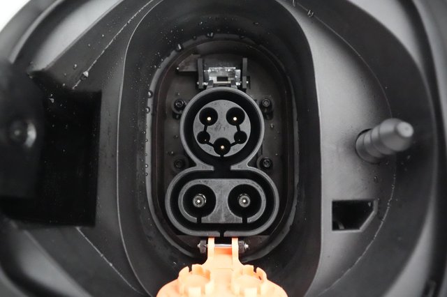 2023 Chevrolet Bolt EUV — photo 22 of 29