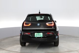 2021 BMW i3 — photo 10 of 27