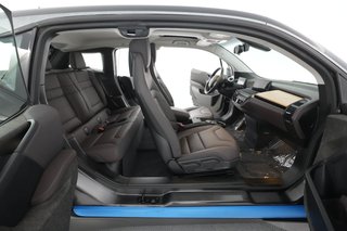 2021 BMW i3 — photo 18 of 27