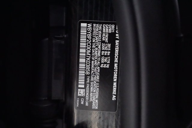 2021 BMW i3 — photo 27 of 27