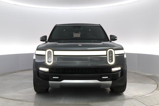 2023 Rivian R1S — photo 6 of 27