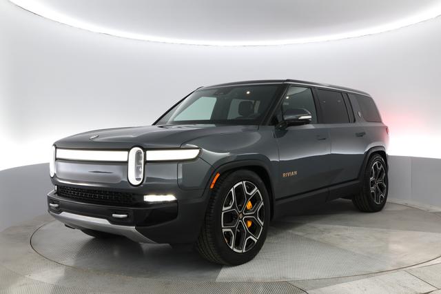 2023 Rivian R1S — photo 5 of 27