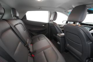 2019 Chevrolet Bolt EV — photo 3 of 25