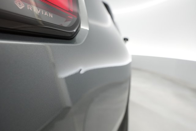 2022 Rivian R1T — photo 25 of 26