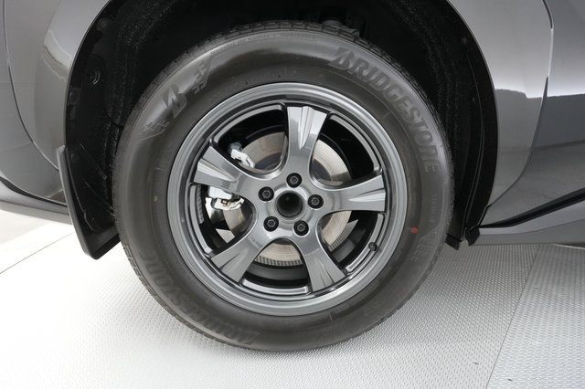 2023 Toyota bZ4X — photo 16 of 32