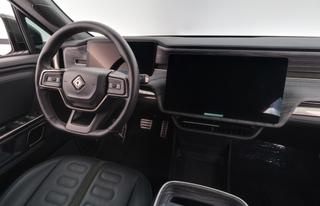 2022 Rivian R1T — photo 3 of 29
