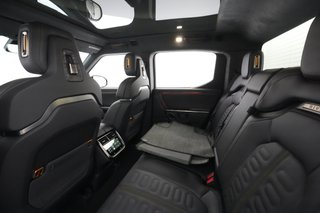 2022 Rivian R1T — photo 17 of 29