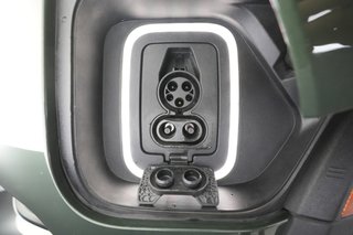 2022 Rivian R1T — photo 22 of 29