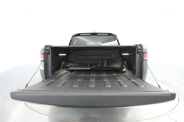 2022 Rivian R1T — photo 24 of 29