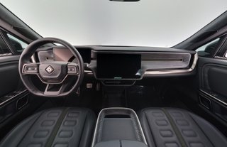2022 Rivian R1T — photo 19 of 29