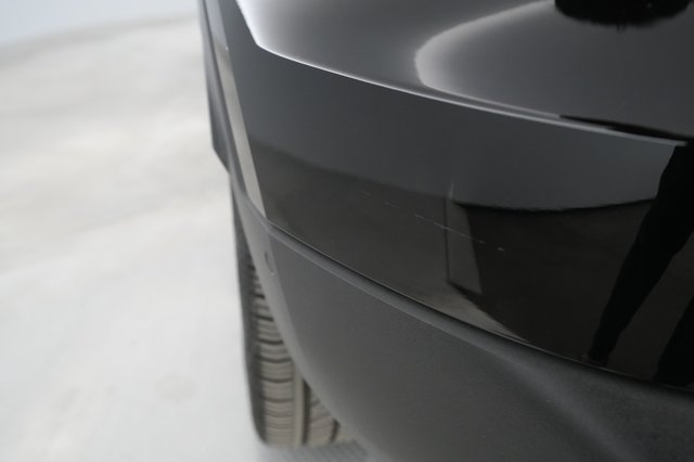 2022 Volvo XC40 Recharge — photo 27 of 31
