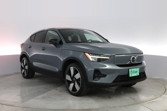 2023 Volvo C40 Recharge — photo 6 of 28