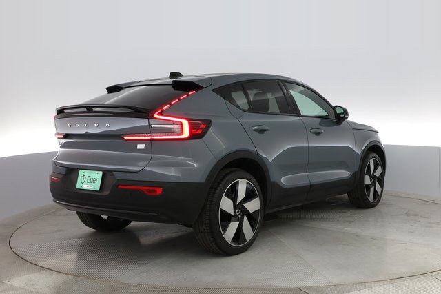 2023 Volvo C40 Recharge — photo 2 of 28