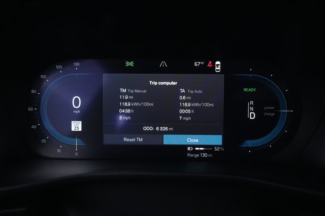 2023 Volvo C40 Recharge — photo 4 of 28