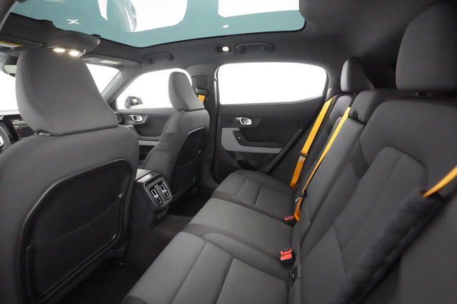 2021 Polestar 2 — photo 18 of 31