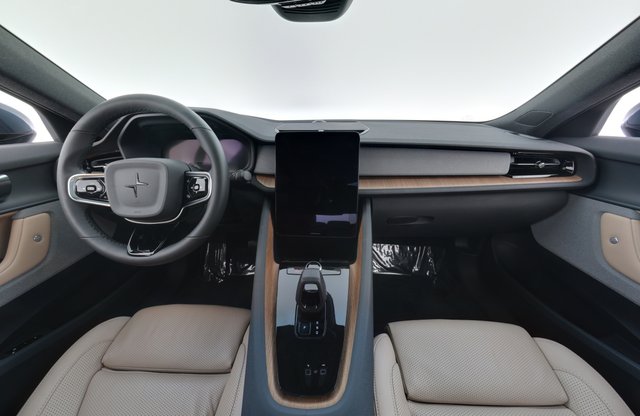 2022 Polestar 2 — photo 19 of 33