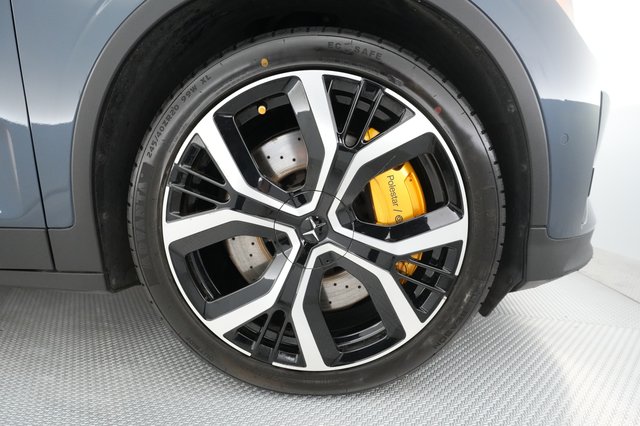 2022 Polestar 2 — photo 14 of 33