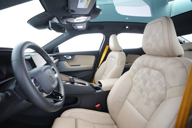 2022 Polestar 2 — photo 17 of 28