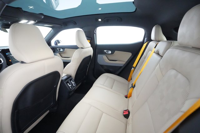 2022 Polestar 2 — photo 18 of 28