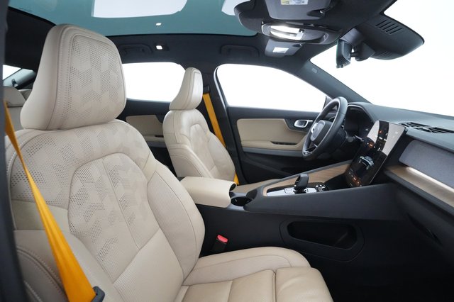 2022 Polestar 2 — photo 19 of 29