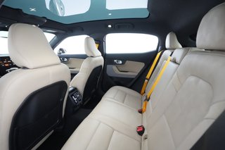 2022 Polestar 2 — photo 18 of 29