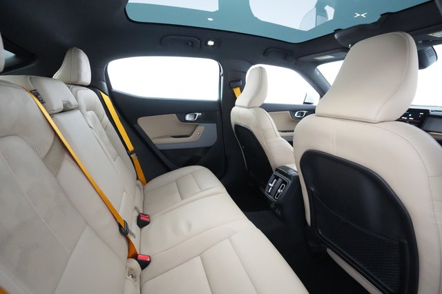 2022 Polestar 2 — photo 3 of 31