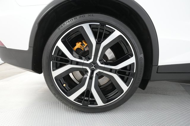 2022 Polestar 2 — photo 16 of 31