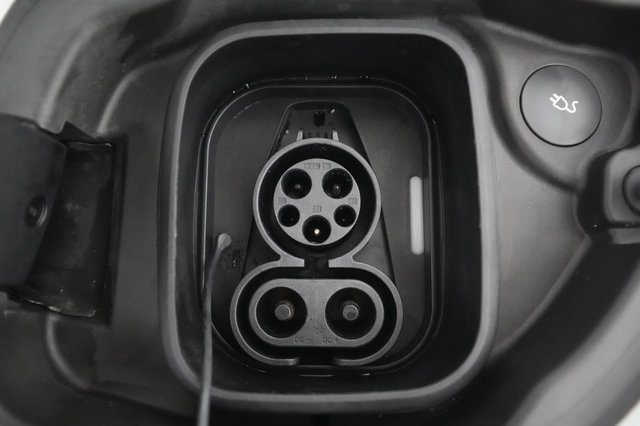 2022 Polestar 2 — photo 24 of 31