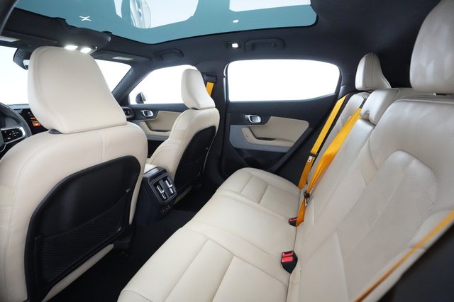 2022 Polestar 2 — photo 18 of 33