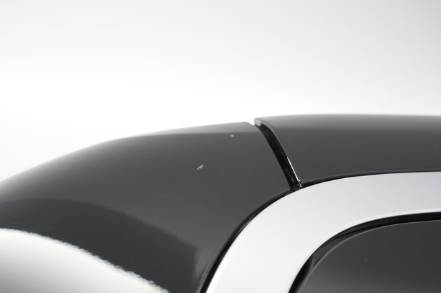 2023 Rivian R1S — photo 28 of 34