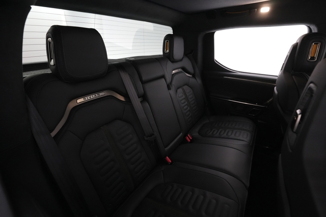 2022 Rivian R1T