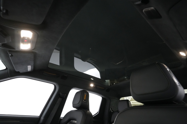 2022 Rivian R1T