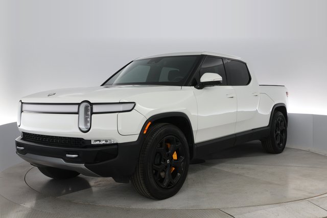 2022 Rivian R1T — VIN 7FCTGAAA0NN013048