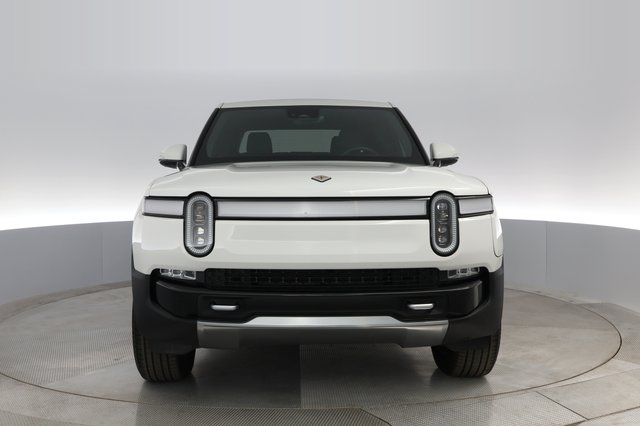 2022 Rivian R1T — photo 5 of 23