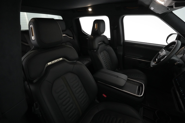 2022 Rivian R1T