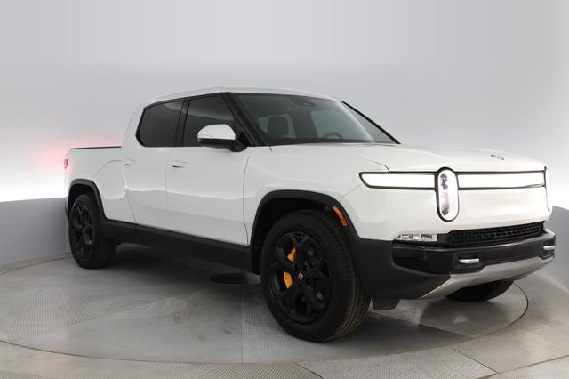 2022 Rivian R1T — photo 6 of 23