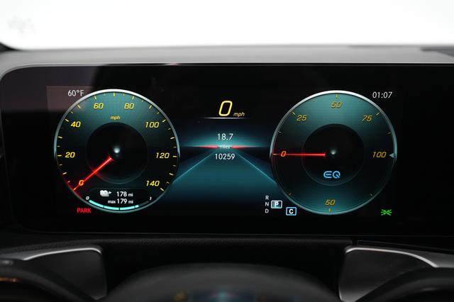 2023 Mercedes-Benz EQB