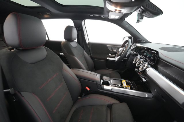 2023 Mercedes-Benz EQB — photo 20 of 22