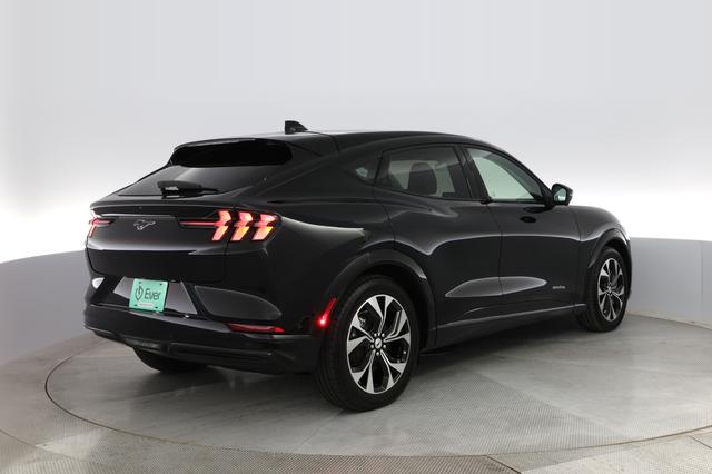 2023 Ford Mustang Mach-E — photo 2 of 32