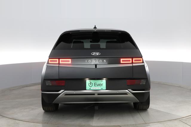 2023 Hyundai IONIQ 5 — photo 8 of 31