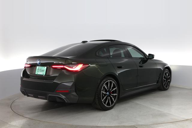 2023 BMW i4 — photo 2 of 29