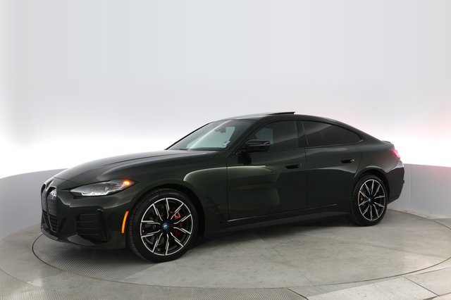 2023 BMW i4 — photo 11 of 29
