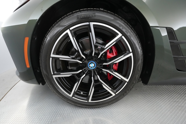 2023 BMW i4