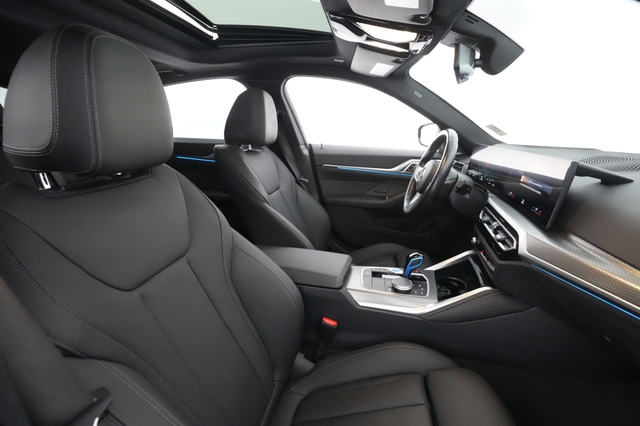 2023 BMW i4