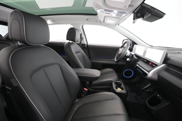 2023 Hyundai IONIQ 5 — photo 17 of 26