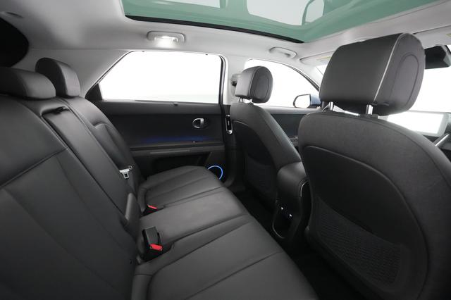 2023 Hyundai IONIQ 5 — photo 3 of 26