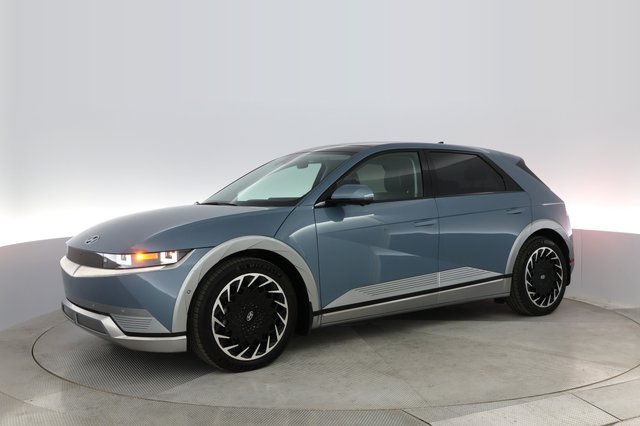 2023 Hyundai IONIQ 5 — photo 10 of 26